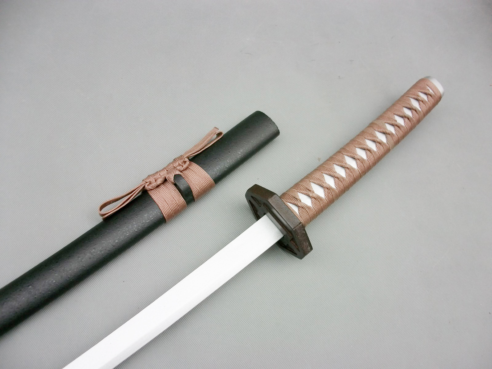 Bleach Hinamori Momo Zanpakutou Tobiume Cosplay Wooden Weapons