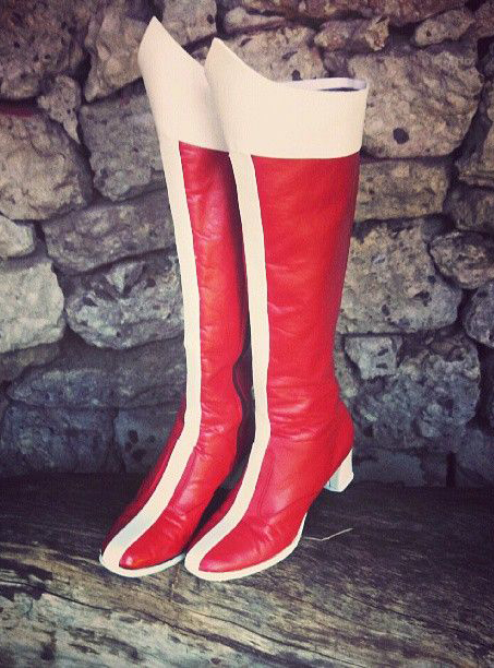 ZZ16092301 Wonder Woman Round Toe Boots